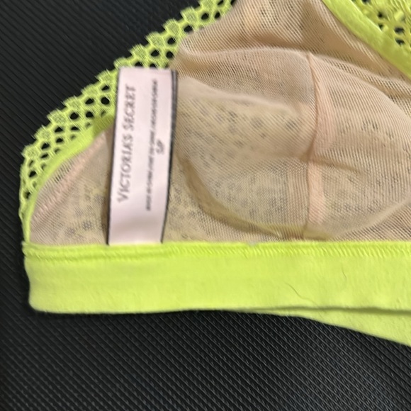 Bra - Picture 4 of 4